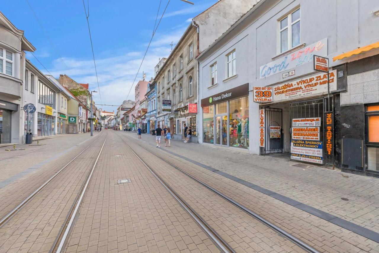 Charming Apt In Centre /W Ac Bratislava Exterior foto